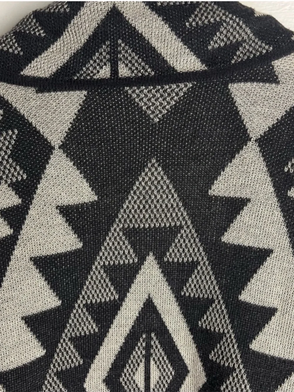 A KNITCH ABOVE Aztec Cardigan